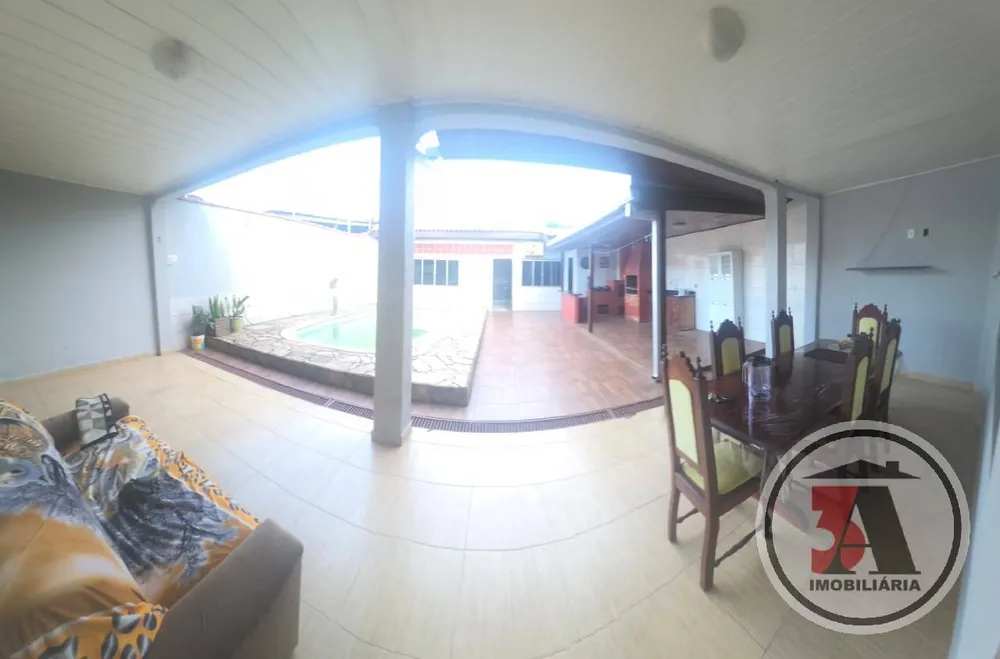 Casa, 4 quartos, 220 m² - Foto 2