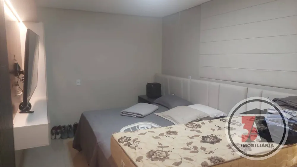 Casa, 4 quartos, 300 m² - Foto 1