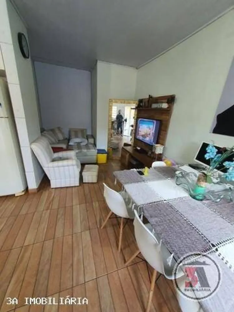 Casa, 3 quartos, 96 m² - Foto 4