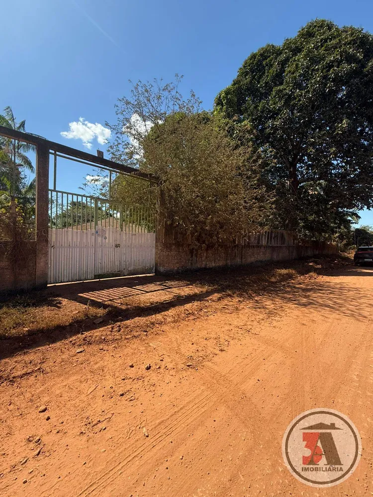 Sítio, 3 quartos, 5000 m² - Foto 1
