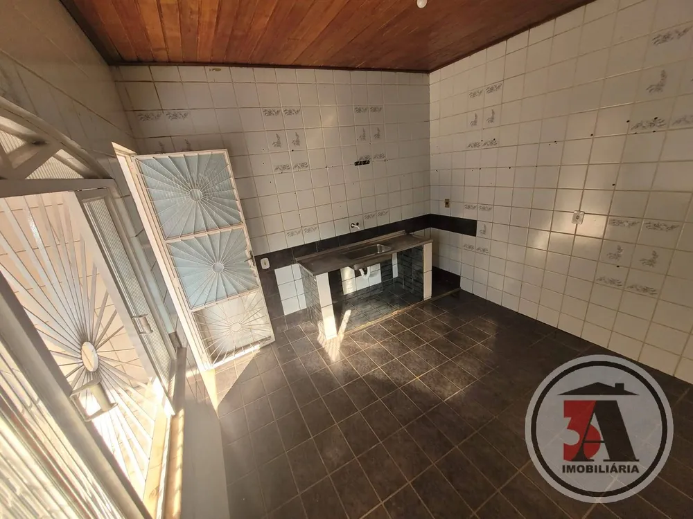 Casa, 2 quartos, 180 m² - Foto 2