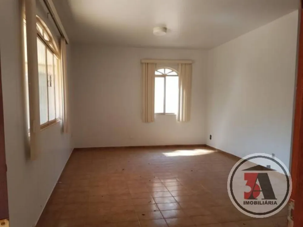 Casa, 3 quartos, 220 m² - Foto 4