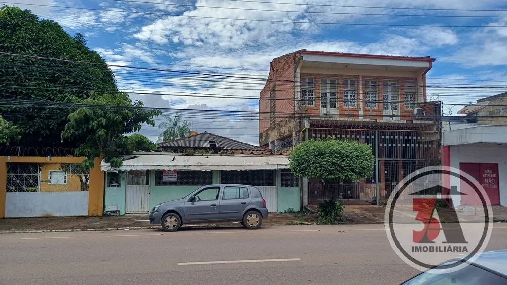 Casa, 3 quartos, 220 m² - Foto 1
