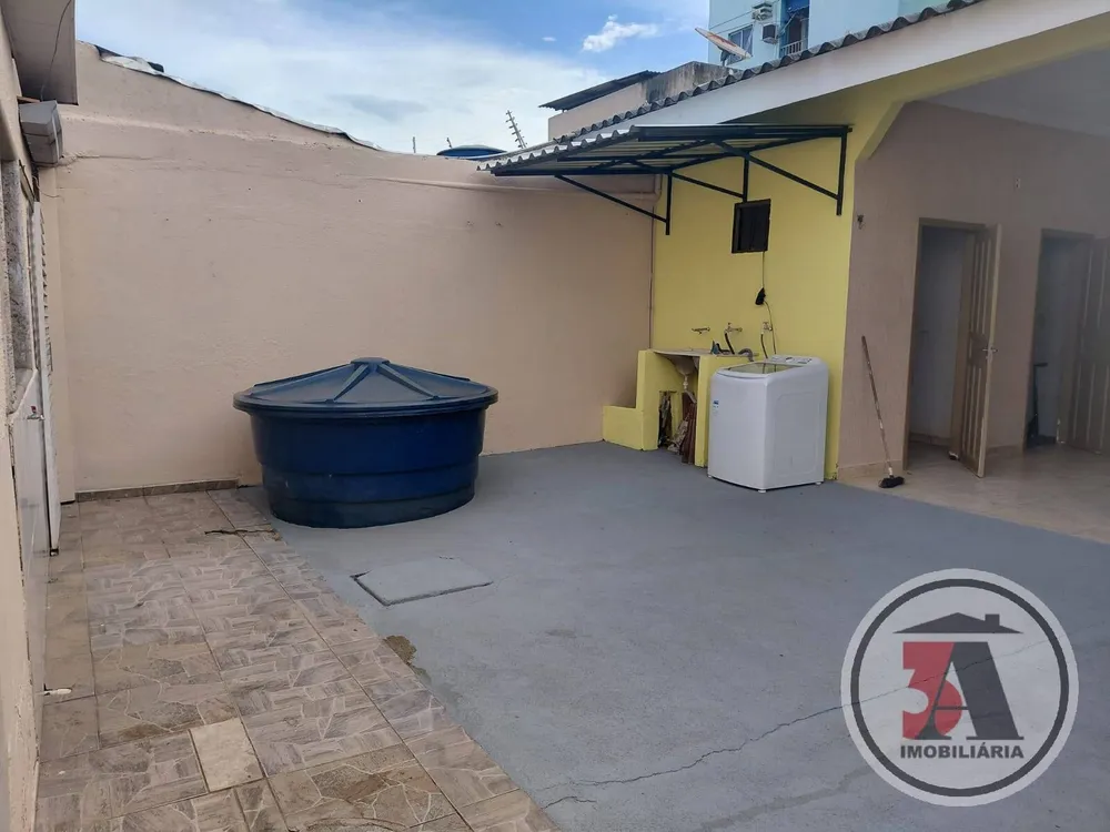 Casa, 3 quartos, 180 m² - Foto 2