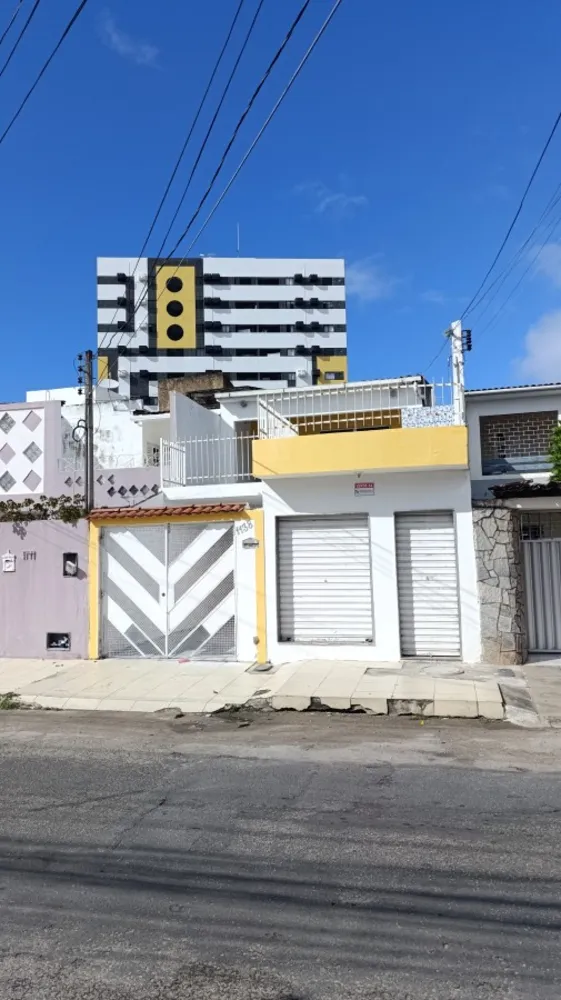 Casa, 4 quartos, 184 m² - Foto 2