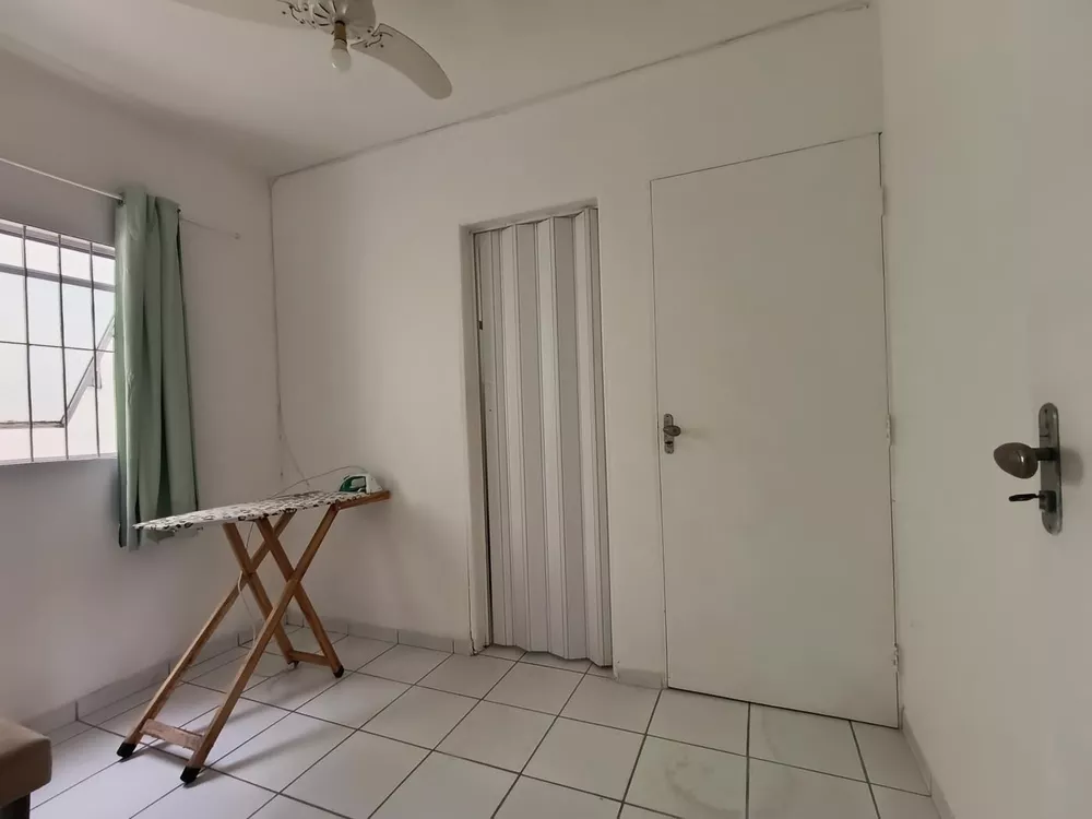 Apartamento à venda com 3 quartos, 66m² - Foto 13