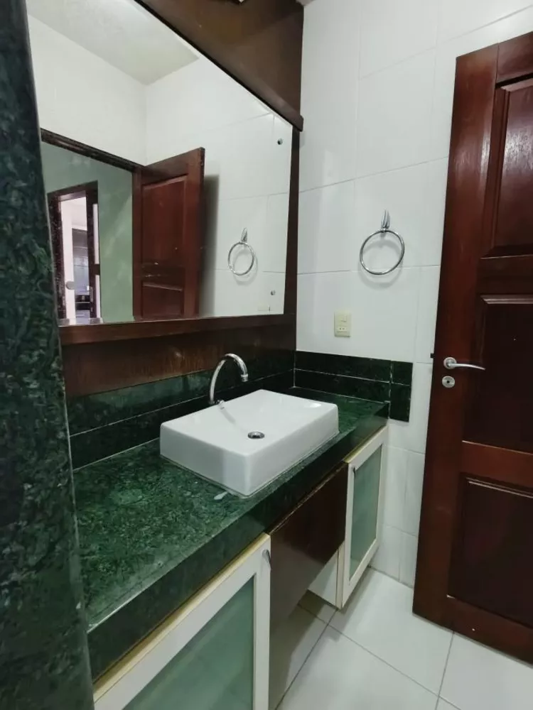 Casa de Condomínio à venda com 4 quartos, 400m² - Foto 5