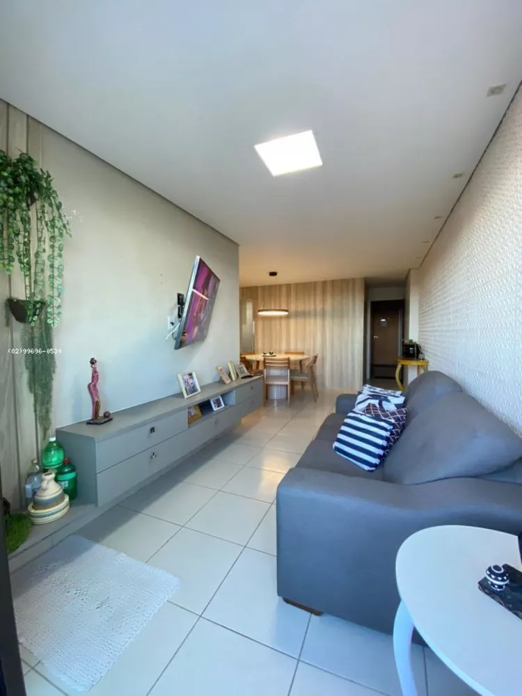 Apartamento à venda com 2 quartos, 80m² - Foto 2