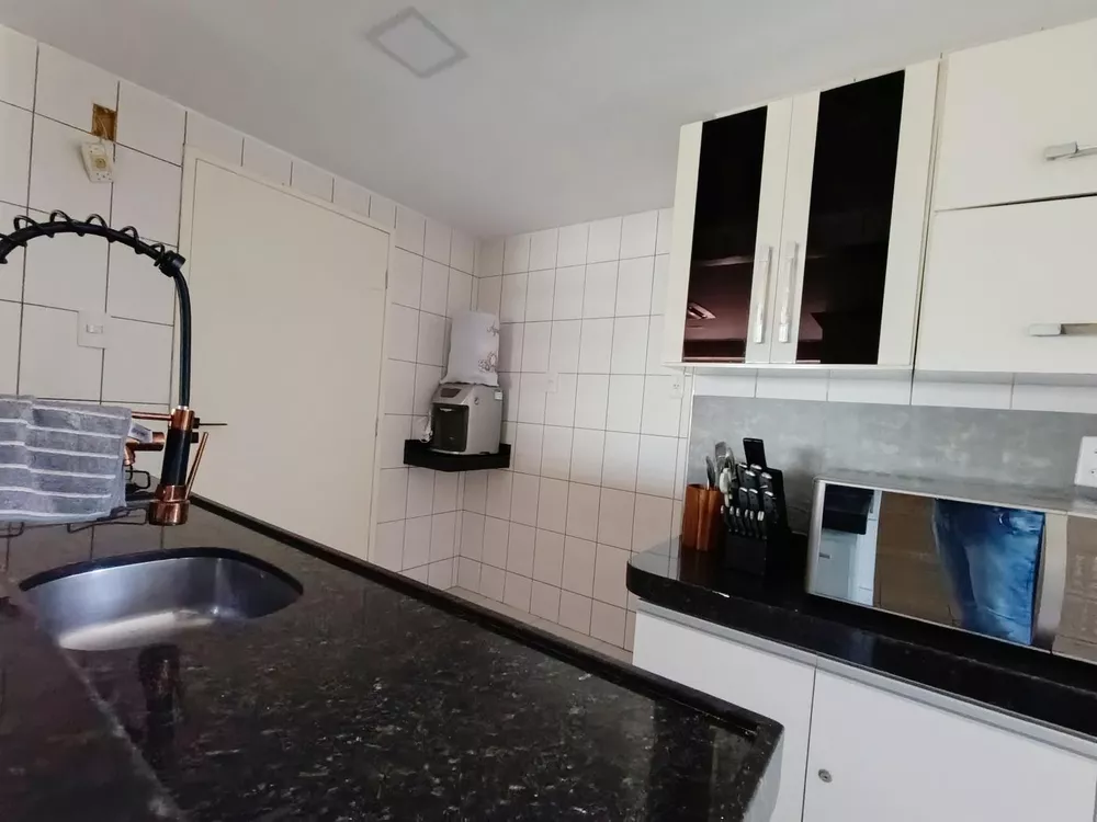 Apartamento à venda com 3 quartos, 96m² - Foto 4