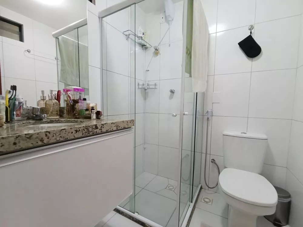 Apartamento à venda com 2 quartos, 64m² - Foto 12