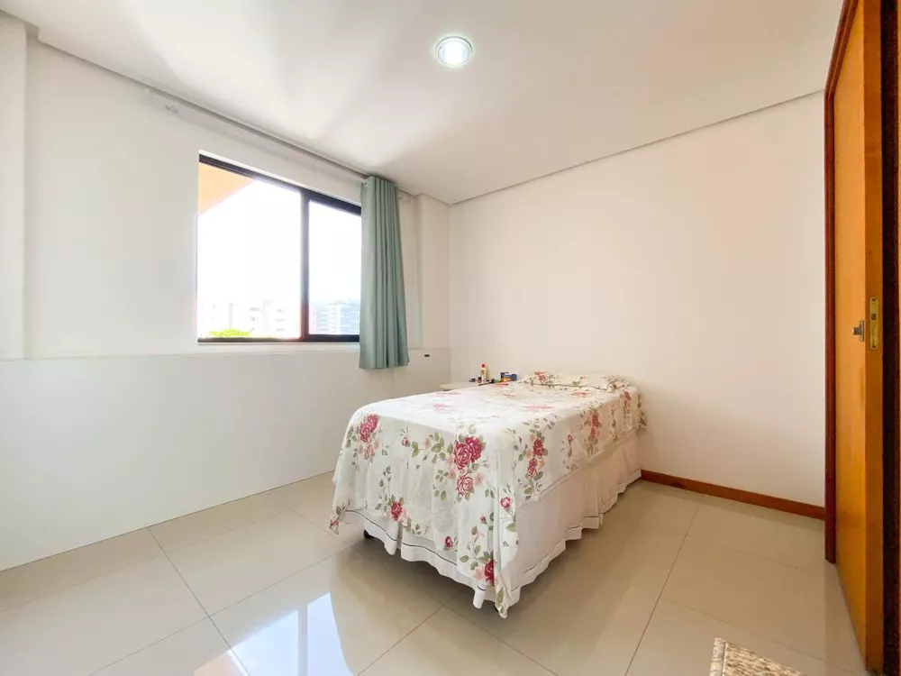 Apartamento à venda com 3 quartos, 148m² - Foto 8