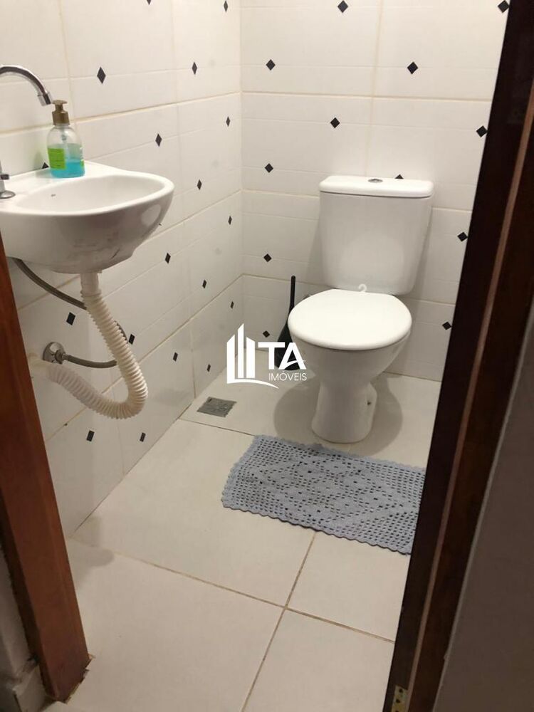 Casa, 4 quartos, 180 m² - Foto 2