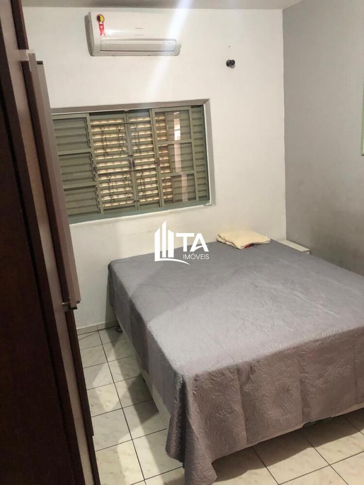 Casa, 4 quartos, 180 m² - Foto 4