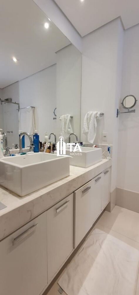 Apartamento à venda com 3 quartos, 183m² - Foto 6