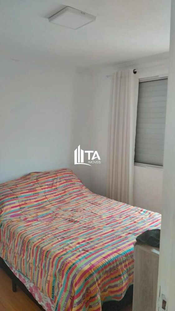 Apartamento à venda com 2 quartos, 45m² - Foto 3